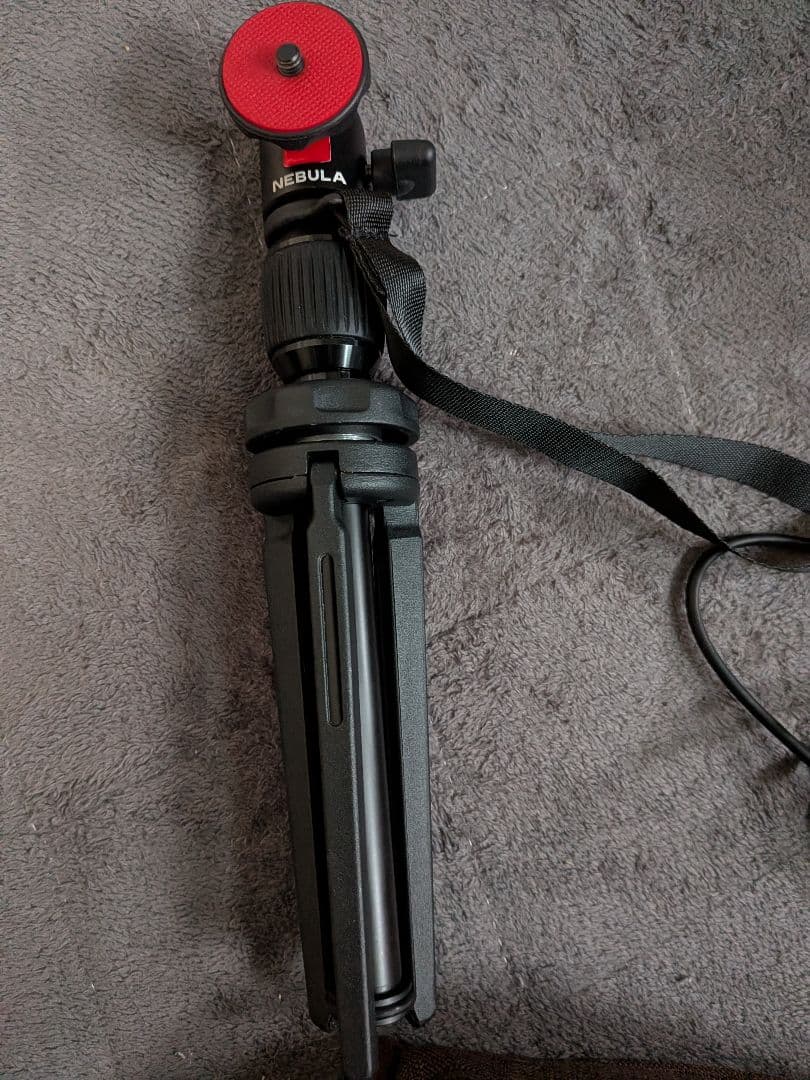NEBULA Nebula Capsule プロジェクター本体　〜三脚セット〜