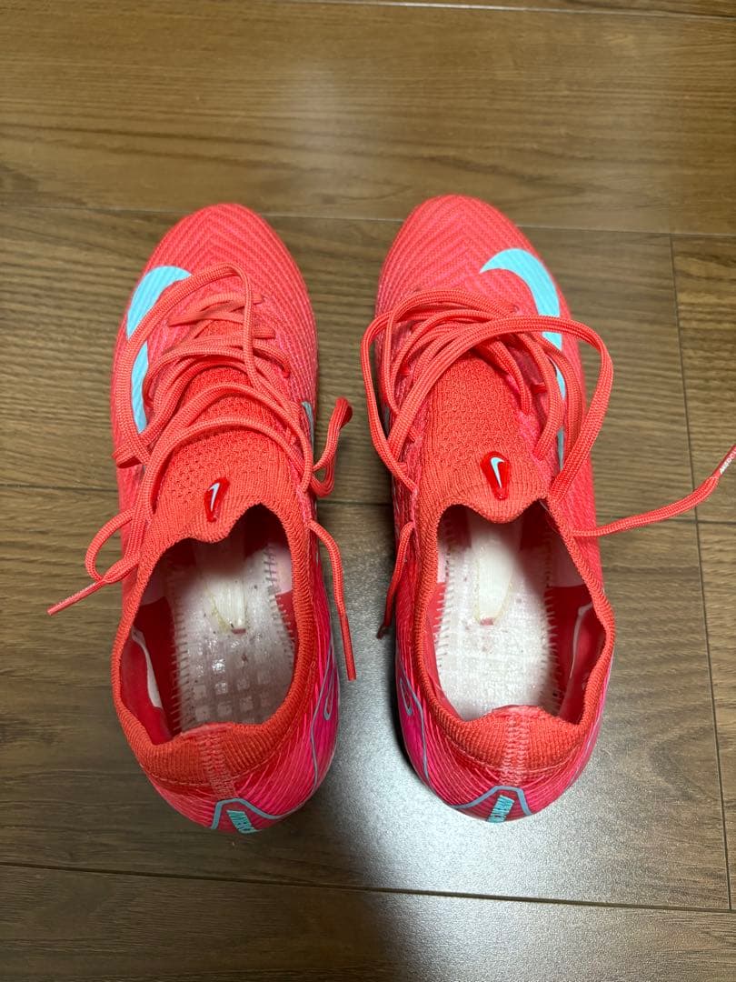 Nike Air Zoom サッカーシューズ ピンク