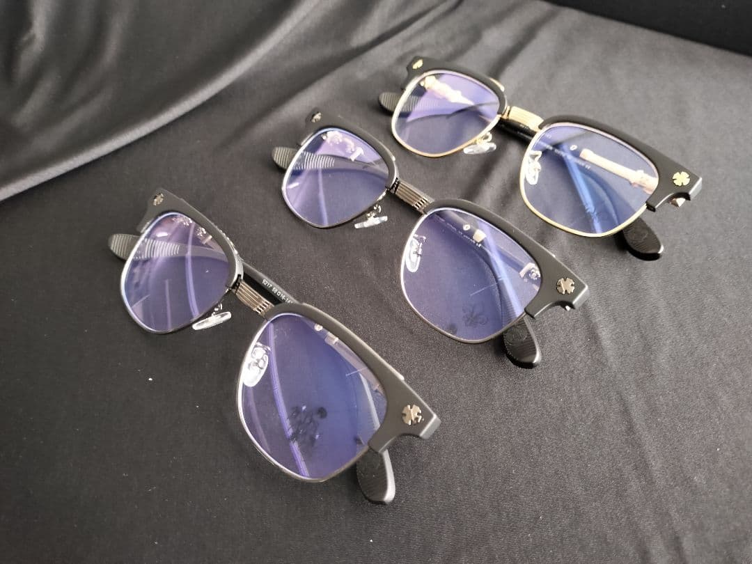 マットシルバー装飾付きマットブラックフレーム　伊達メガネ　クロムハーツ好きに！