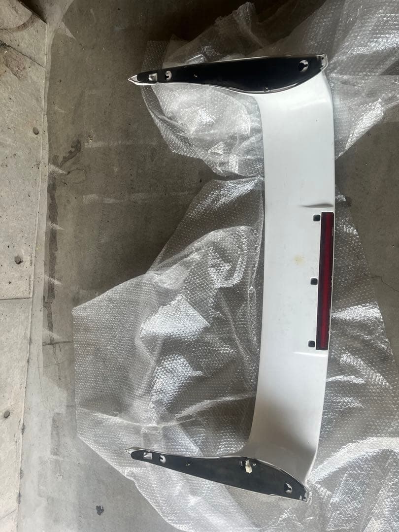 ecr33 純正リアウイング