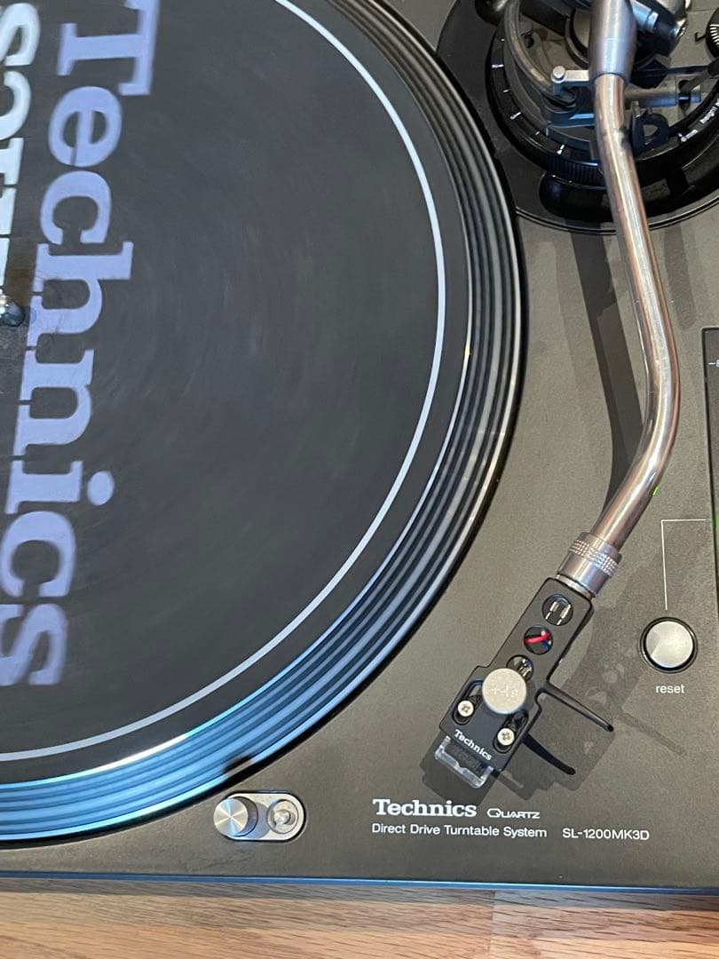 美品　動作確認済　Technics SL-1200MK3D ターンテーブル
