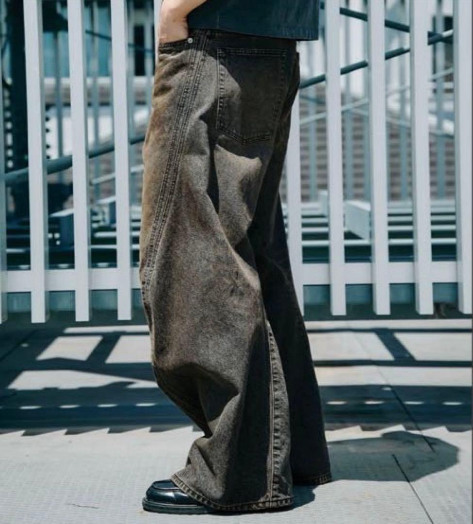 パンツ NYRFRGT 3D Twisted Wide Leg Jeans