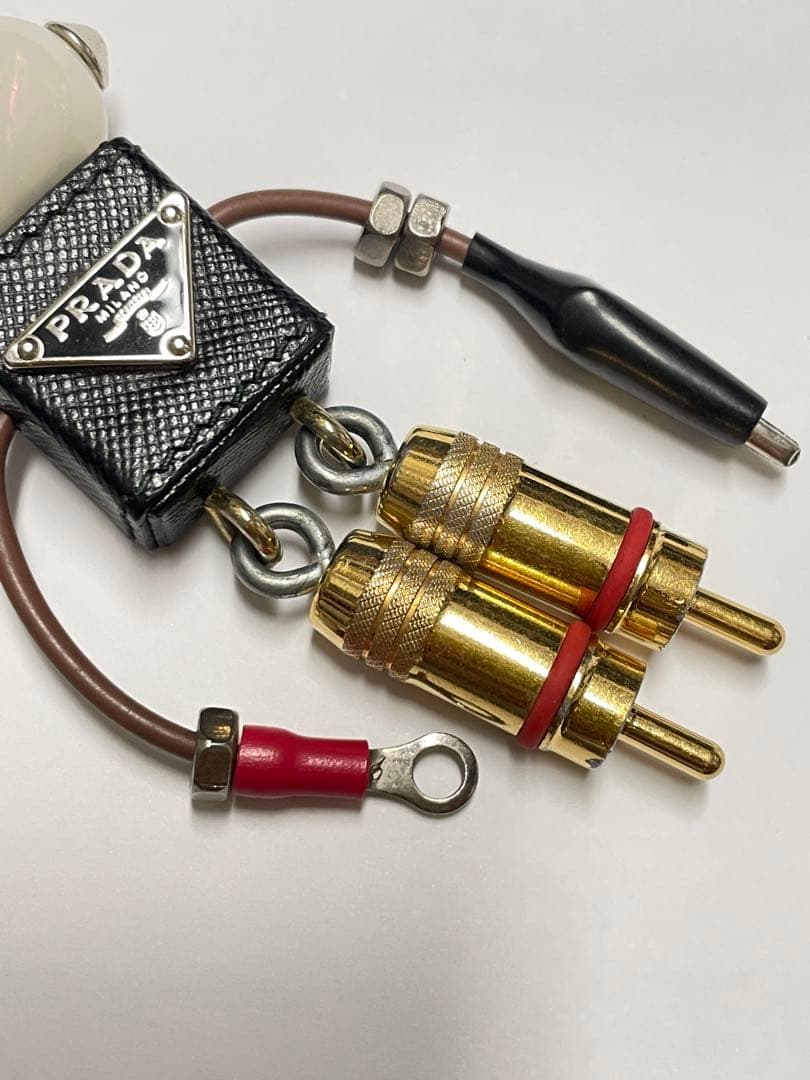 【良品】PRADAプラダ　ロボット　チャーム　❤︎