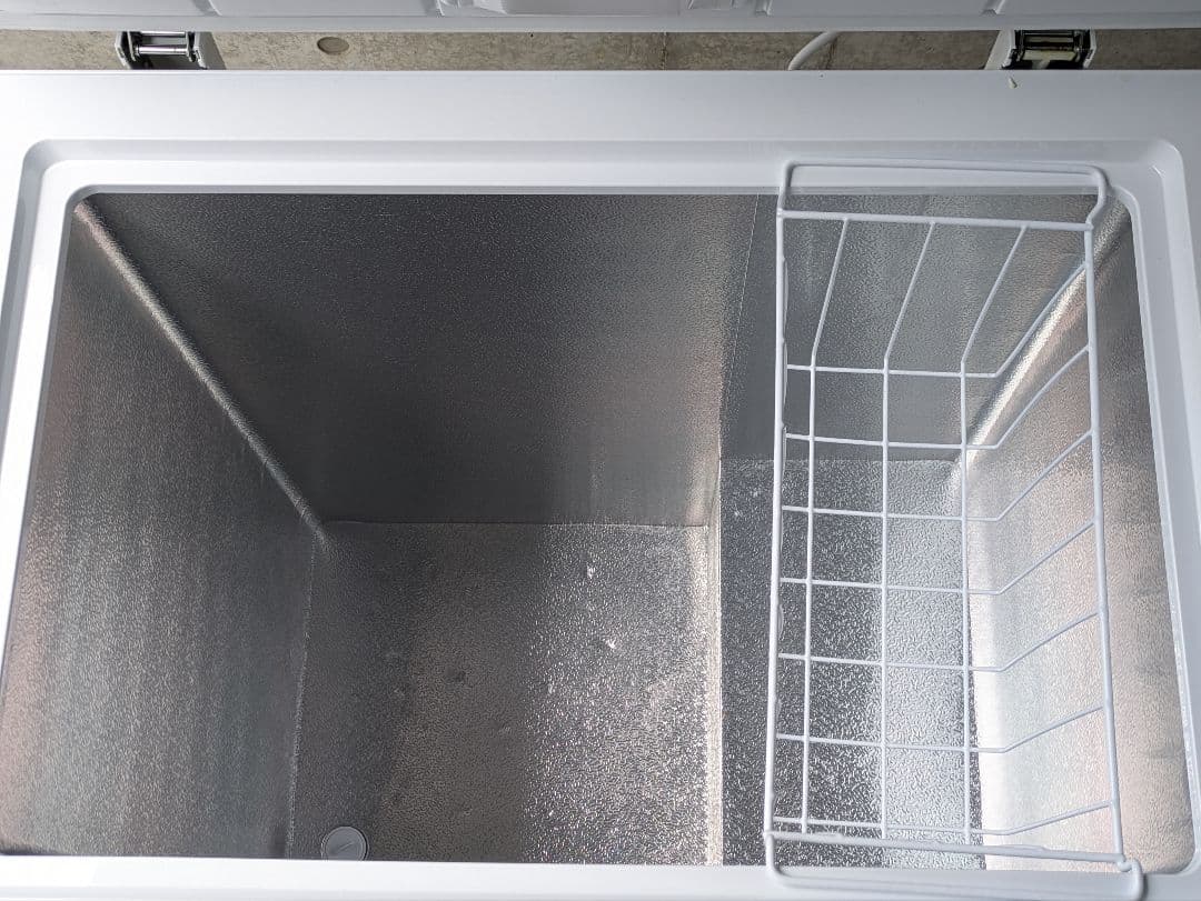 アイリスオーヤマ ノンフロン冷凍庫 142リットル ICSD-14A-W