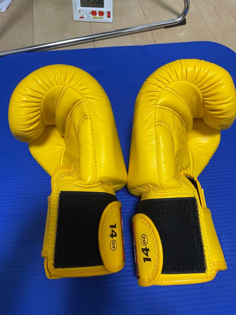 TWINS SPECIAL 14オンス ボクシンググローブ イエロー