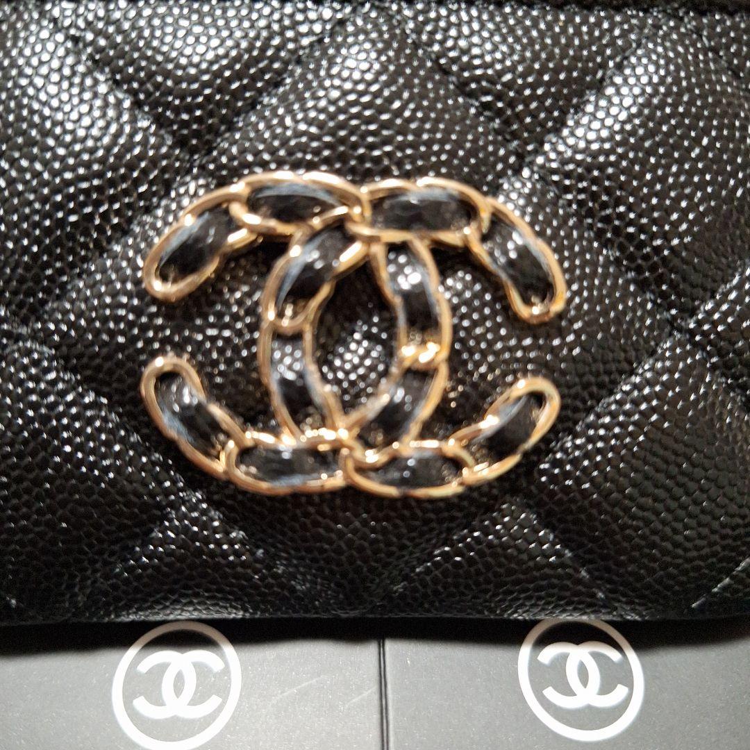 大人気❣️シャネル ノベルティ ケース ブラック チェーンロゴ 激かわ♡