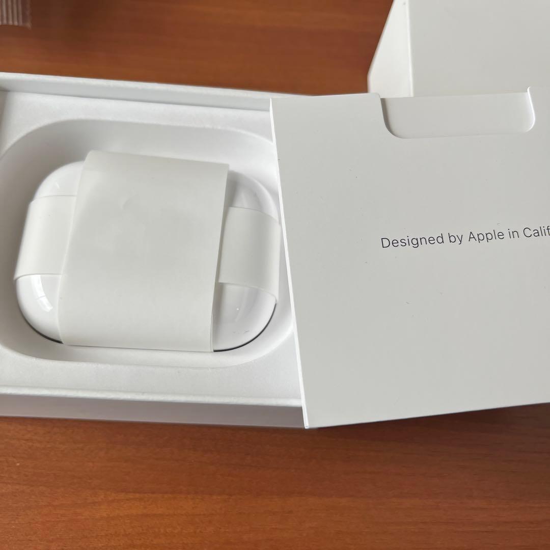 AirPods Pro 3 本体 充電ケース付き
