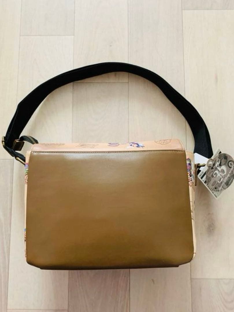 ディズニー 35周年カメラバック&ストラップ