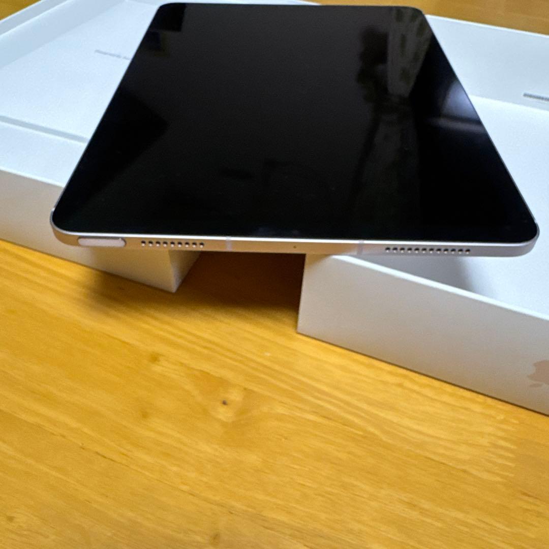 iPad Air第5世代　ピンク