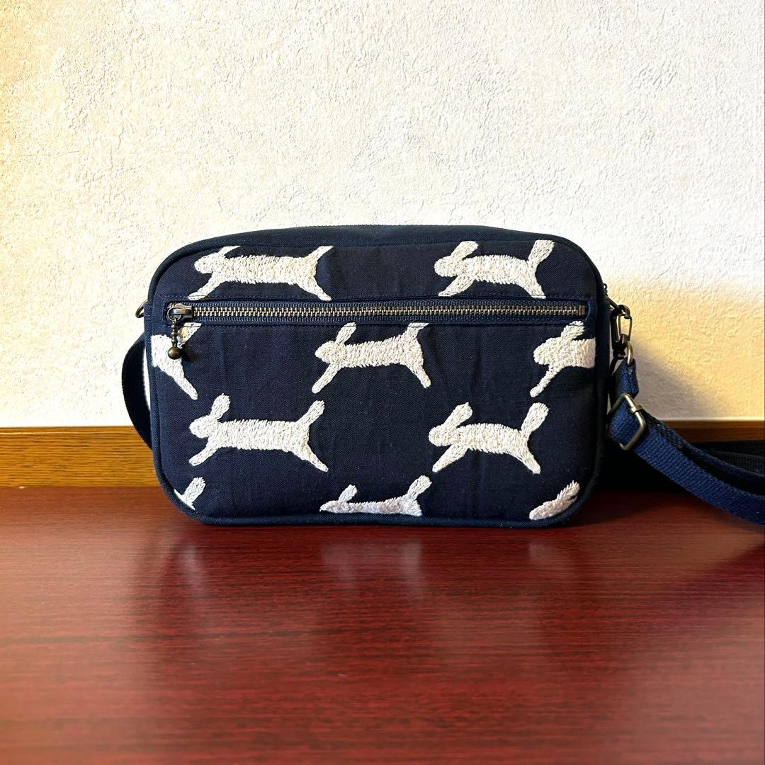 ミナペルホネン runnrunnrun ショルダーバック