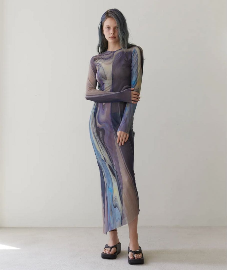 シアーマキシワンピ　ビーチウェア　MUSINSA