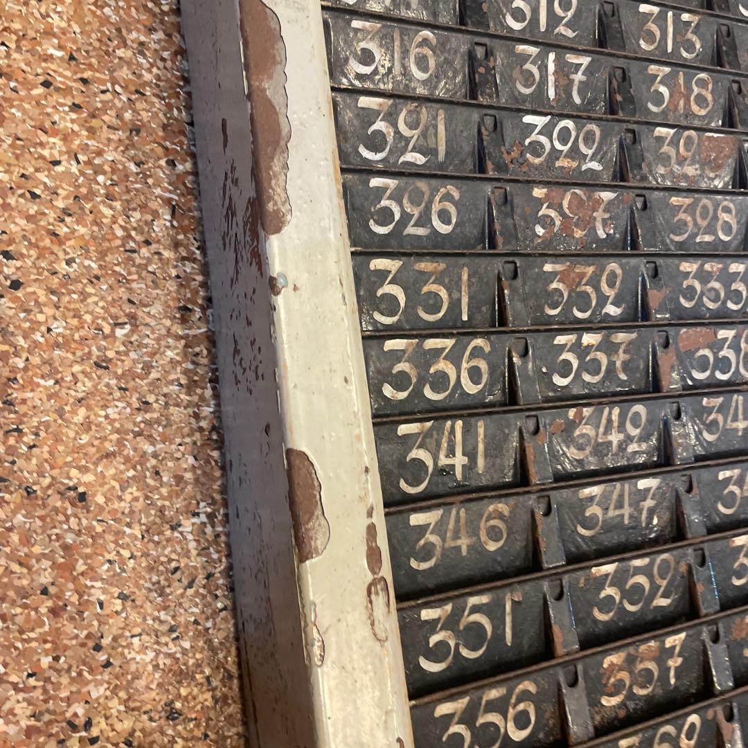 アンティーク　アイアン　ナンバー　美品　鉄　古道具　カード入れ　コーヒーチケット