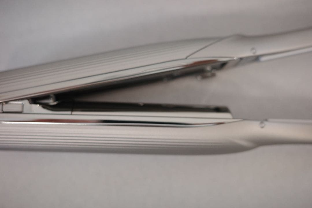 リファ ビューテック フィンガーアイロン ST6 本体ホルダー　セット