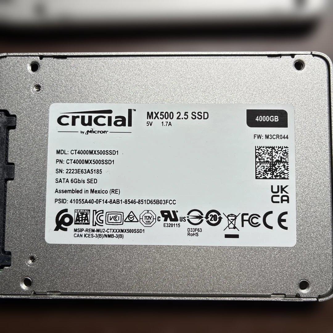 4TB × 4台 （稼働２時間以下） Crucial MX500 ラベルあり