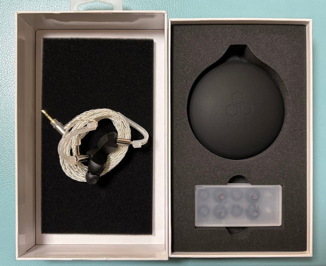 イヤホン Final A5000