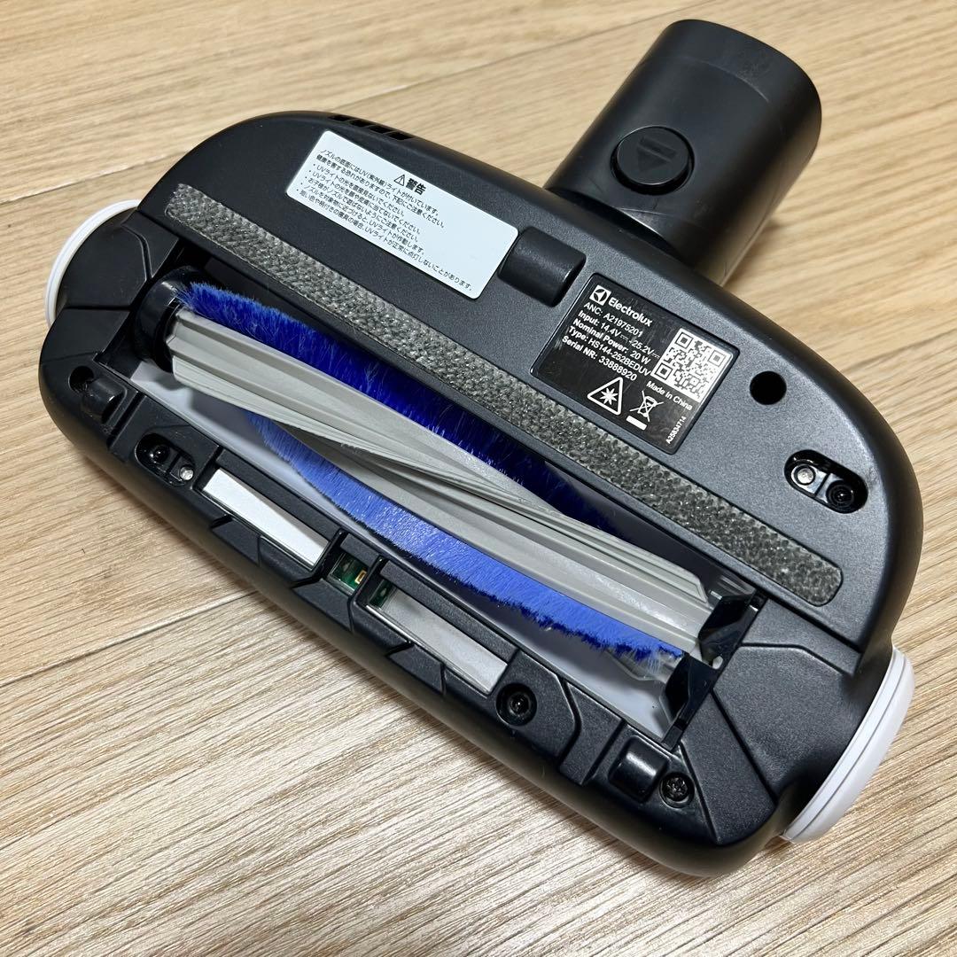 【別売りモップ付き】エレクトロラックス コードレス 掃除機 EFP71525