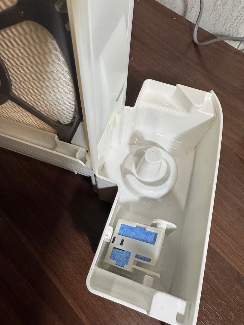 SHARP 空気清浄機 K-GS70-W ホワイト