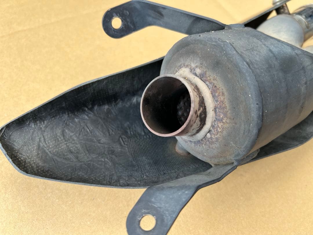 MT-25/YZF-R25 プラナス　スリップオンマフラ