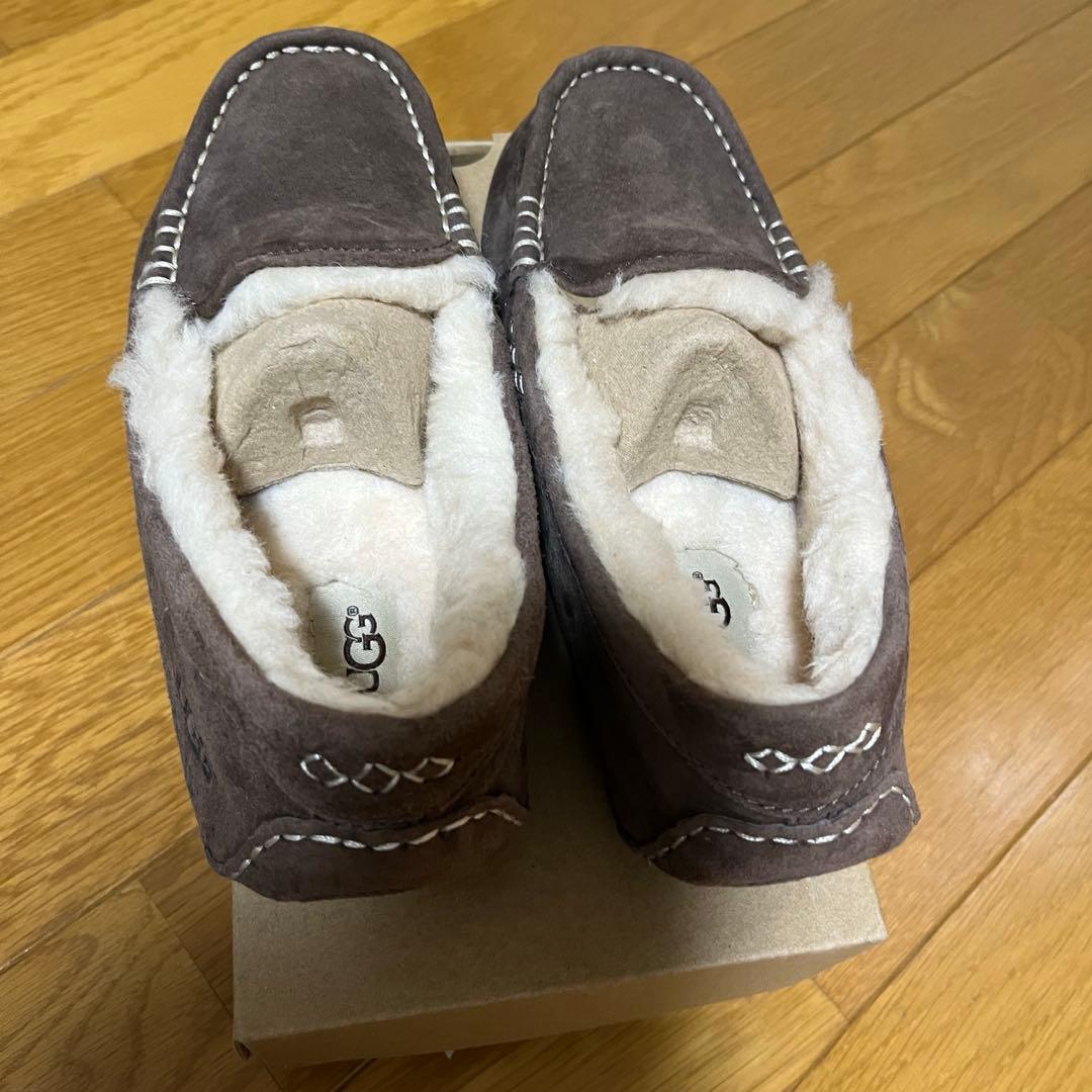 UGG アグ　アンスレー　モカシン24cm チョコレート