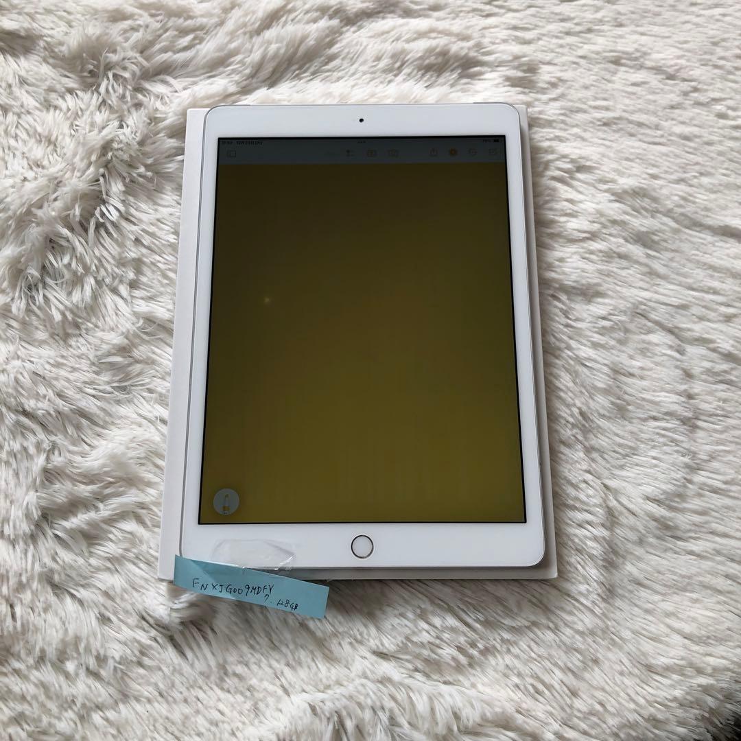 【1/1販売終了】iPad 第7世代 128GB SIMフリー 【すぐ発送】