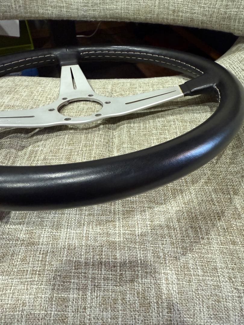 【美品】ナルディ 38φ クラシック レザー ステアリング 本体 FET 37