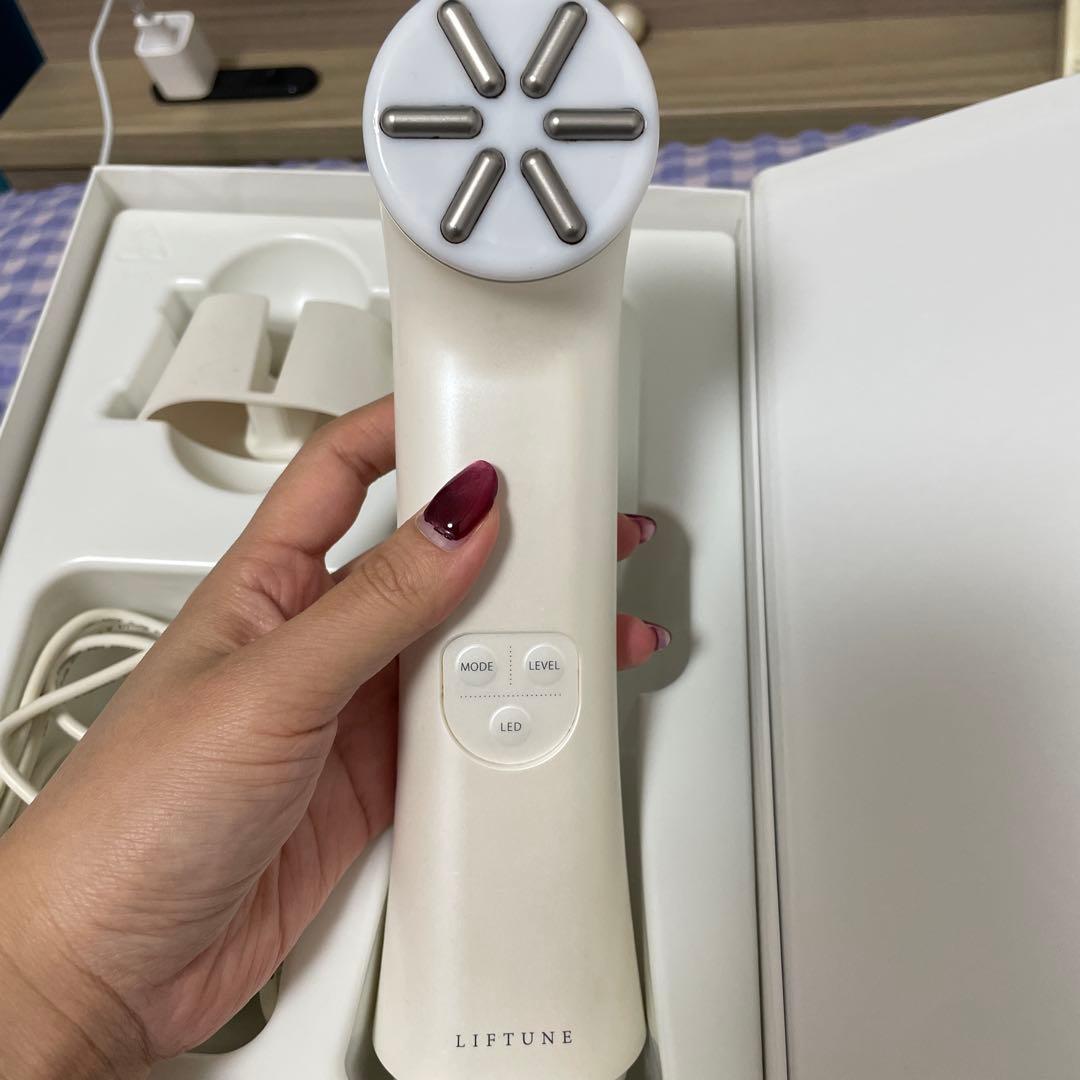 【即購入◎】LIFTUNE リフチューン　美顔器
