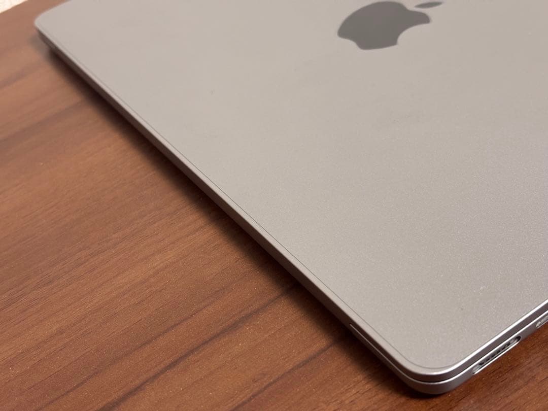 【US配列】MacBook Air M2 8GB/256GB スペースグレイ