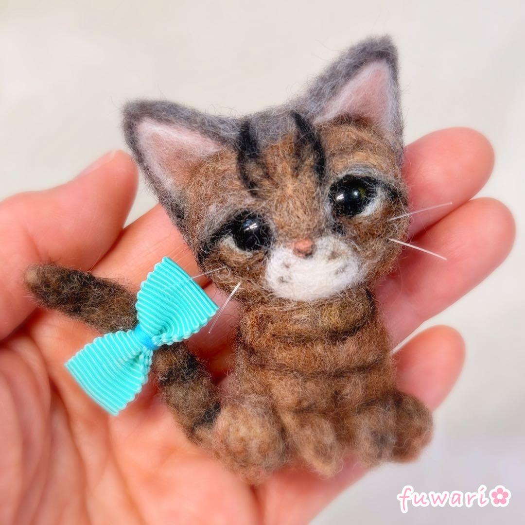 リクエスト品　羊毛フェルト　猫　ちょこんと甘えんぼキジ白♡おすましキジトラセット