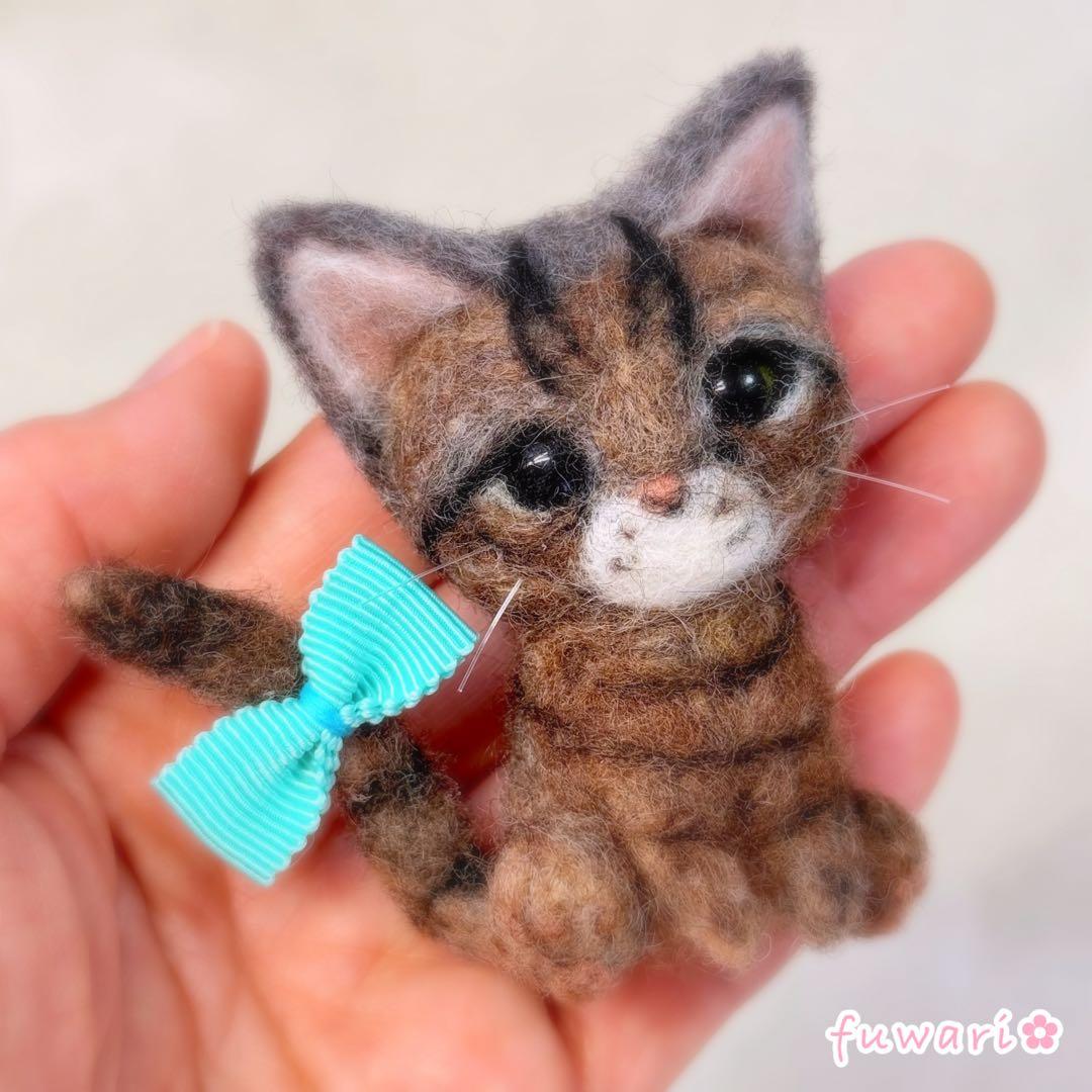 リクエスト品　羊毛フェルト　猫　ちょこんと甘えんぼキジ白♡おすましキジトラセット