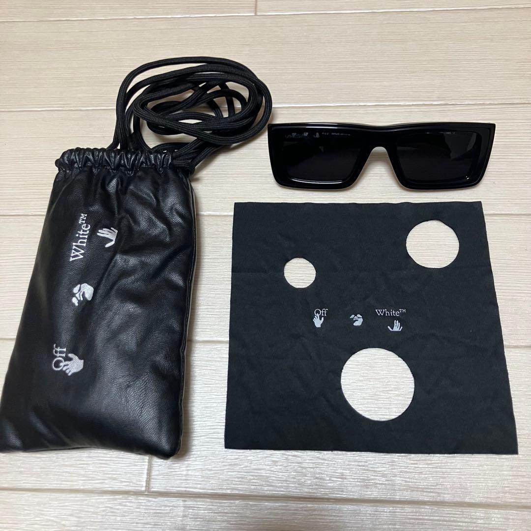 Off-White オフホワイト　スクエアフレーム サングラス