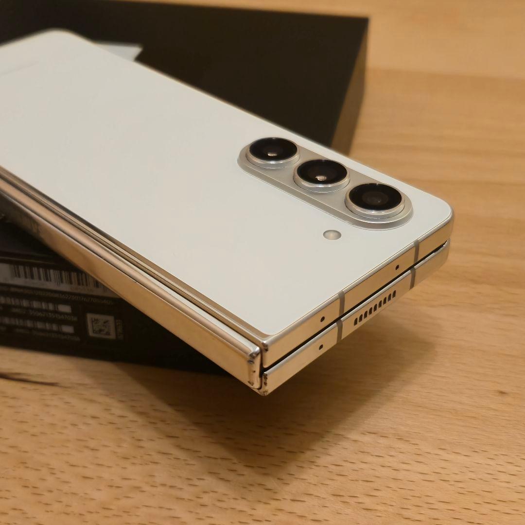 【箱付き！】Galaxy Z Fold5 5G クリーム 256GB