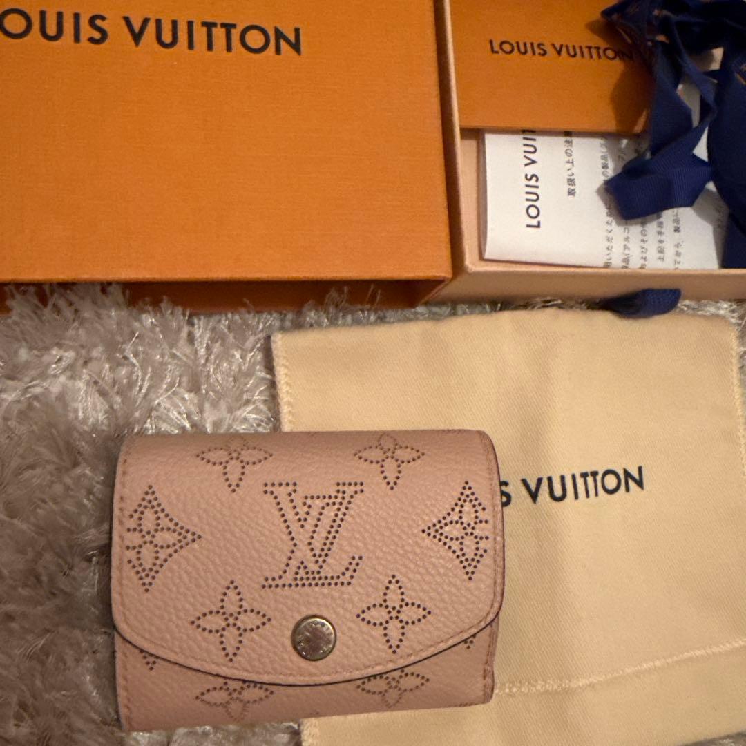 ヴィトン マヒナ ポルトフォイユ イリスXS 折り財布