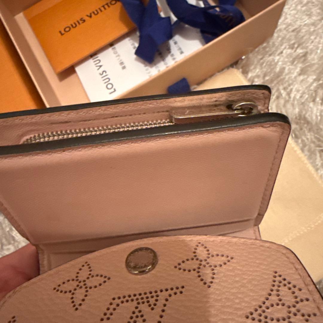 ヴィトン マヒナ ポルトフォイユ イリスXS 折り財布