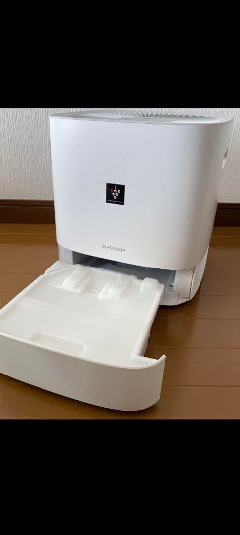 SHARP プラズマクラスター 衣類乾燥機　除湿機