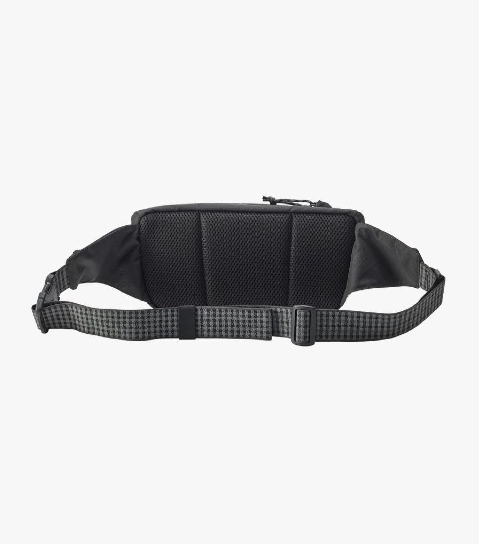 新品未使用 ファミリア　ニューエラ　ボディバッグ