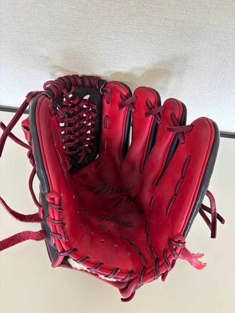 ミズノプロ オーダー 軟式グローブ 右投げ 黒/赤