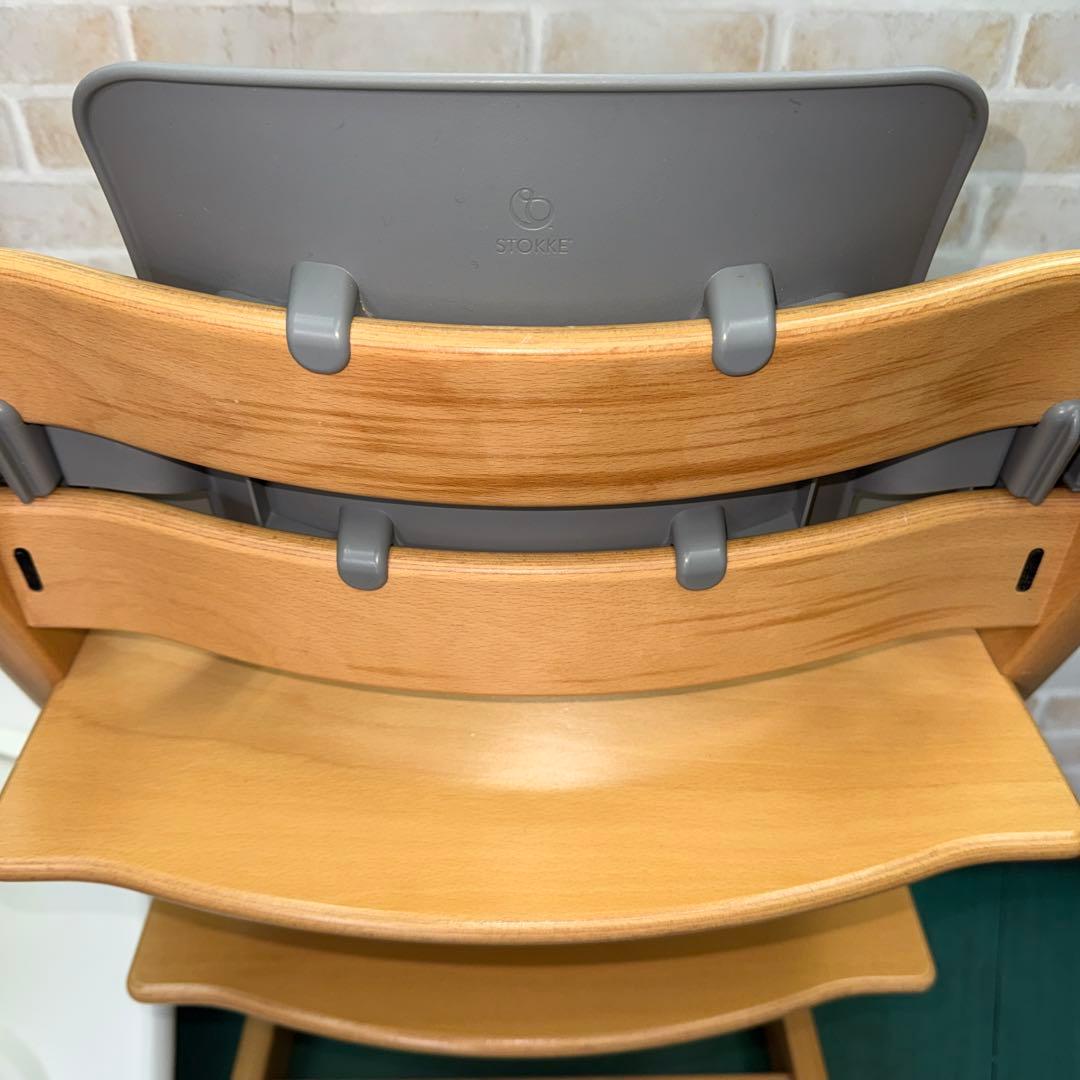 ストッケ　トリップトラップ　ベビーシート付き　トレイ付き