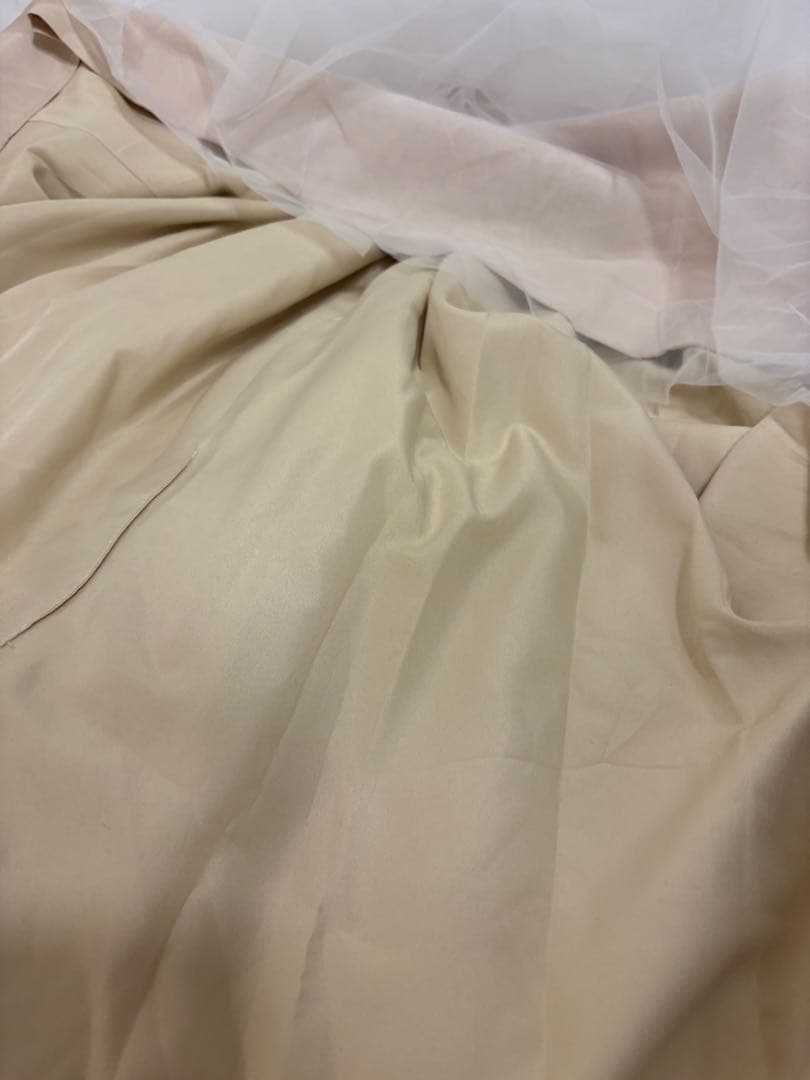 ウエディングドレス　パフスリーブ　レース　チュール　ドレスプロダクション