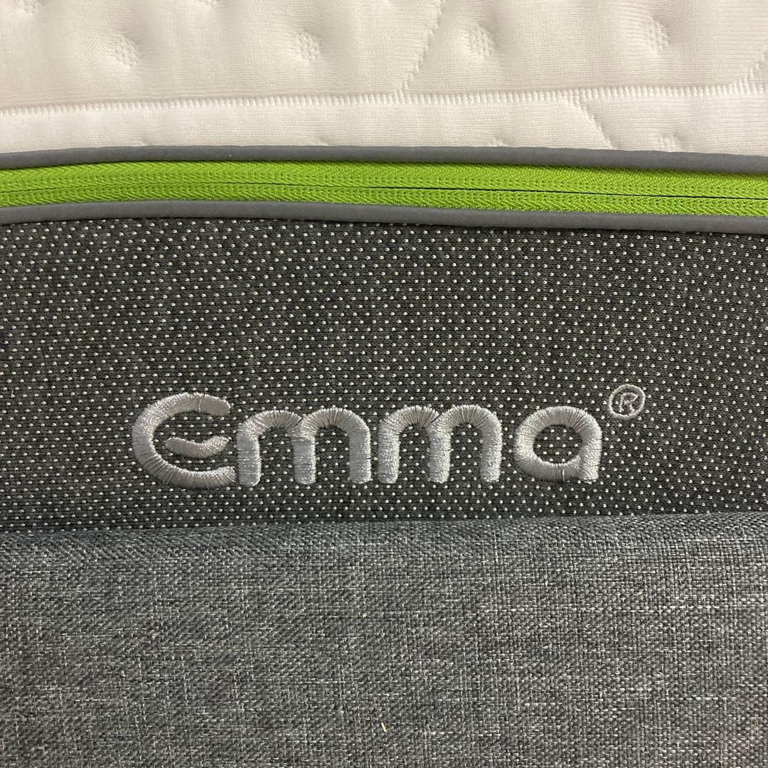 【自社配送エリア内限定販売】Emma/エママットレスプレミアムセミダブルサイズ