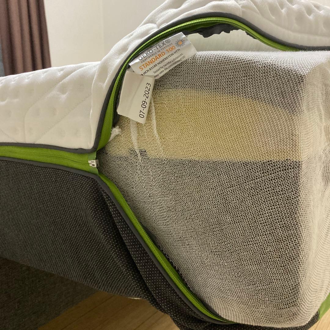 【自社配送エリア内限定販売】Emma/エママットレスプレミアムセミダブルサイズ