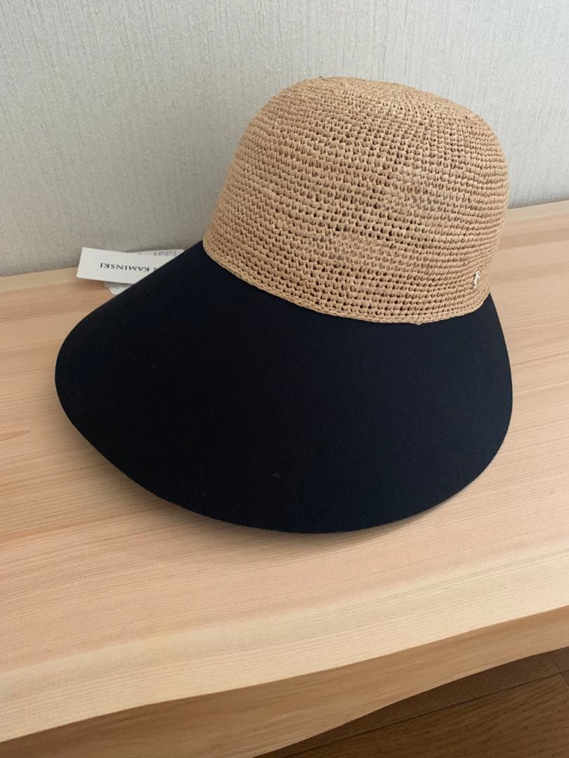 ヘレンカミンスキー　Blaise ナチュラル/ブラック