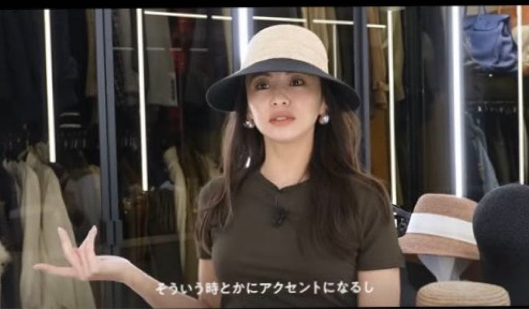 ヘレンカミンスキー　Blaise ナチュラル/ブラック