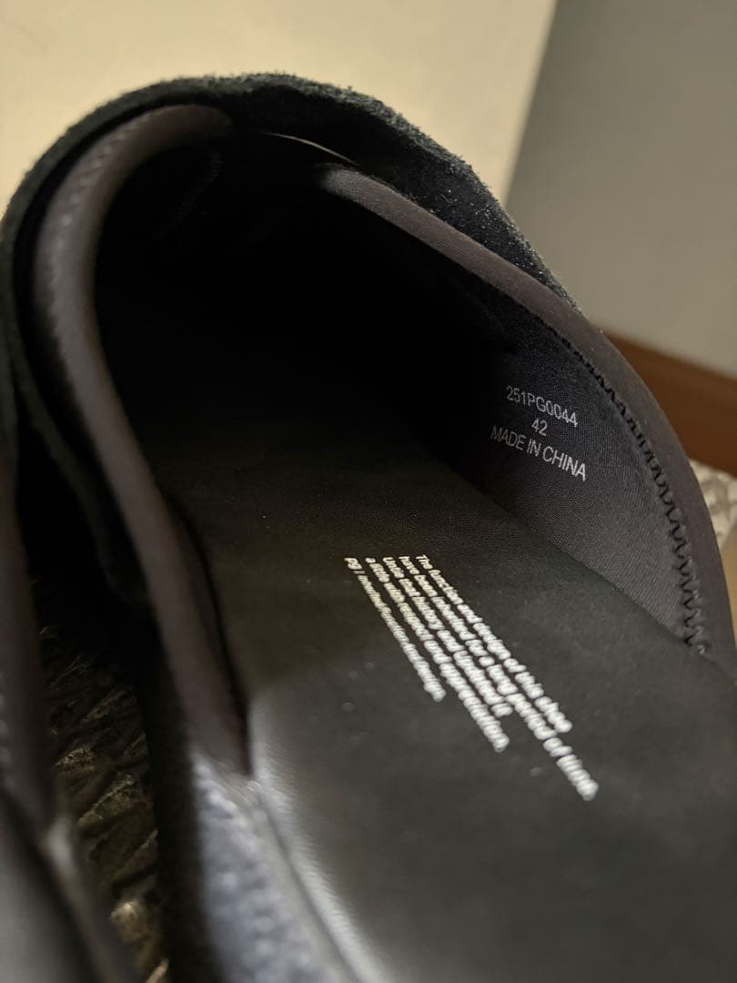 playground pg empty サボ　スエード