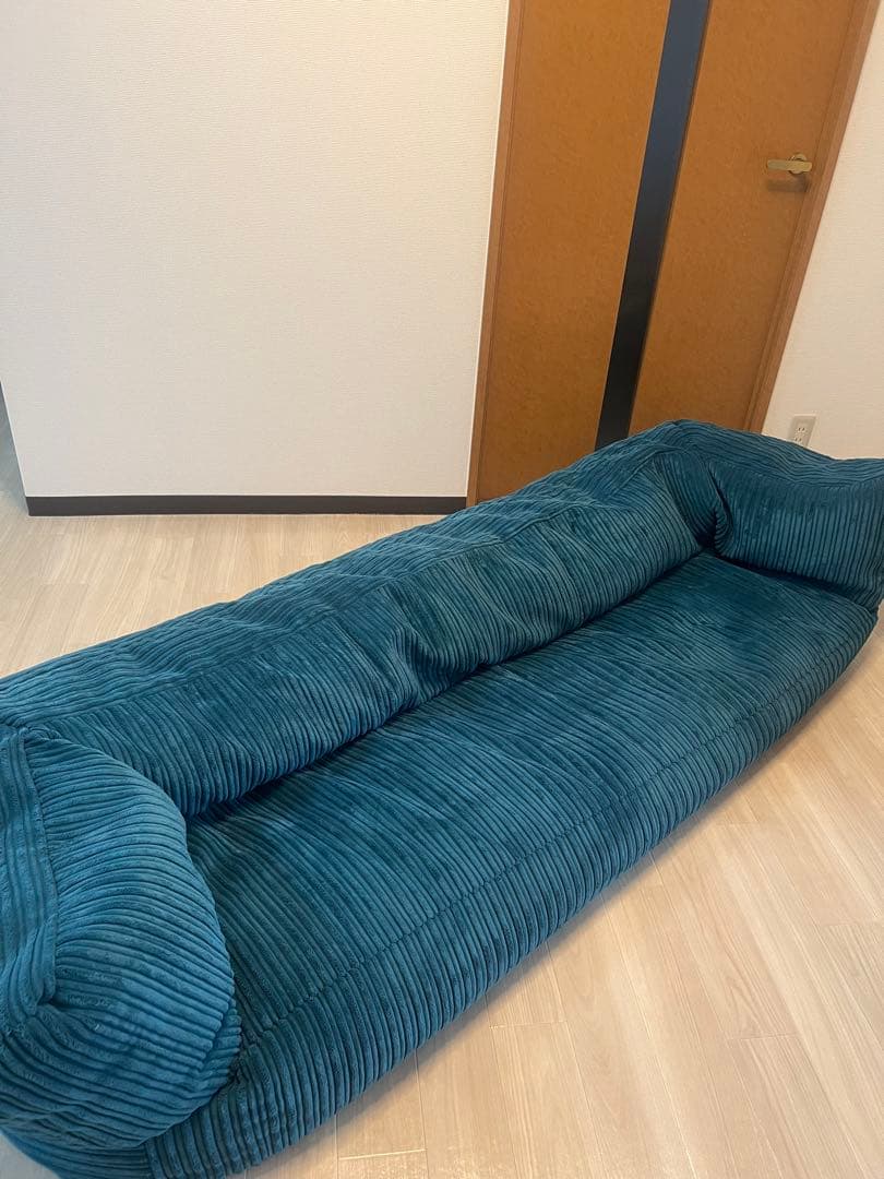 【美品】Lounge Pug 3人掛けビーズソファ