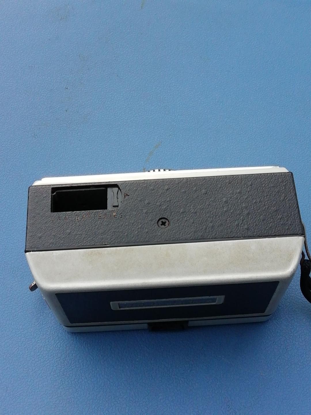 超〰️ヴィンテージカメラ/ インスタマチックキャメラ100