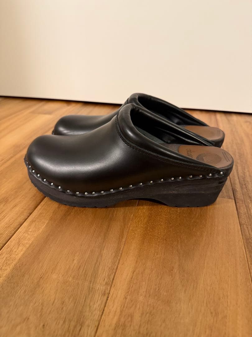 Troentorp トロエントープ ブラック 41 ネペンテス