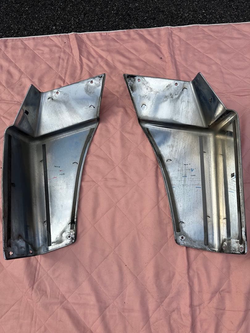 値下げしました！三菱ふそう　スーパーグレート　マットガード