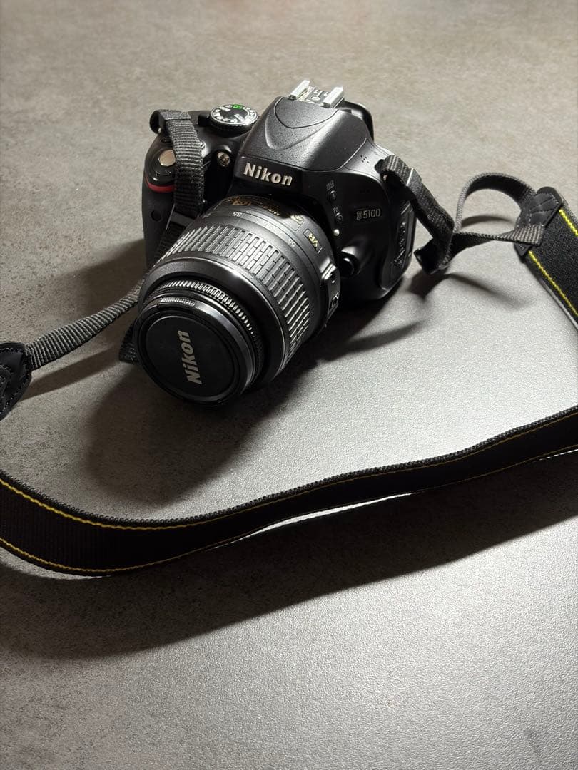 デジタルカメラ Nikon D5100