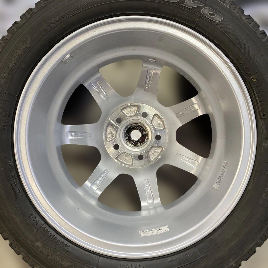 バリ溝‼️トーヨースタッドレスセット185/60R15 旧型シエンタ　送料無料