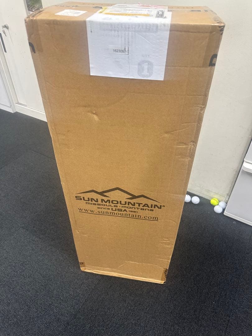 希少スコッティキャメロン SC Geo Pathfinder Stand Bag